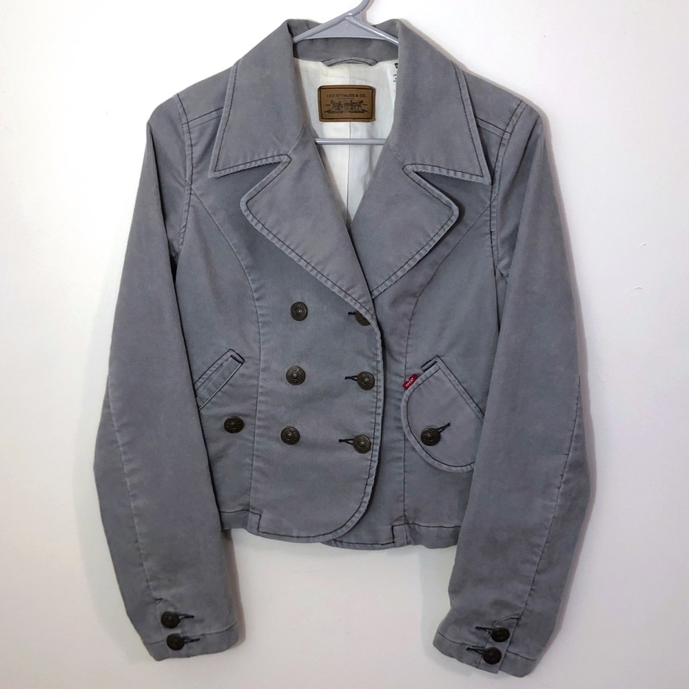 Y2K Levi’s corduroy jacket